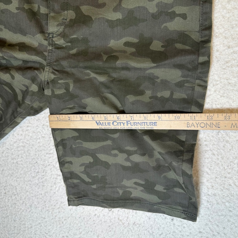 Lee Olive Green Camo Women's Bermuda Shorts - Picture 7 of 11